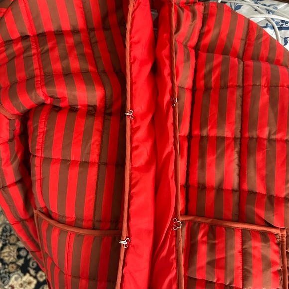 Red and Brown Striped Puffer Jacket - Picture 3 of 8
